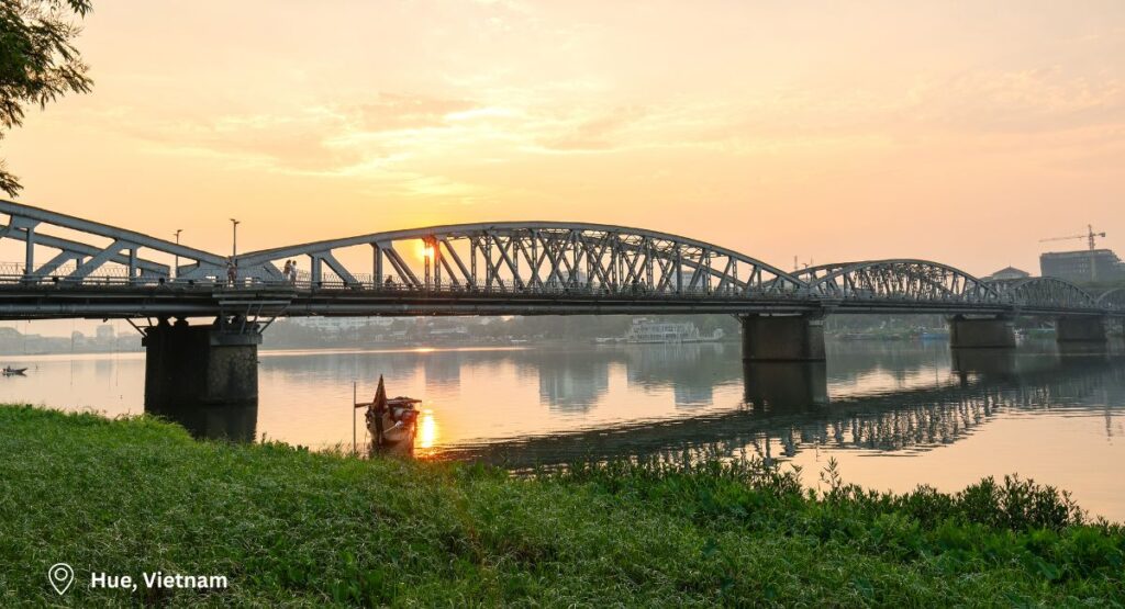 Day 8 – Hue